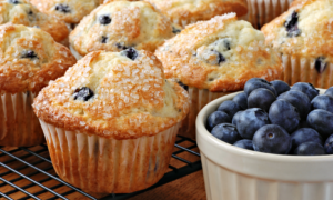 Low-Sugar Blueberry Muffins